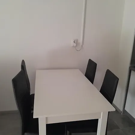 Tombili Pula