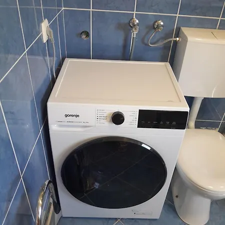 Tombili Lägenhet Pula