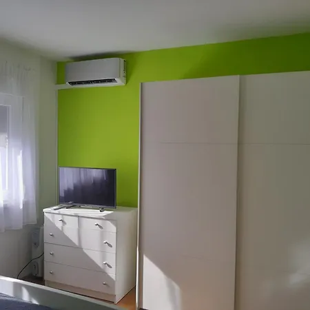 Apartment Tombili