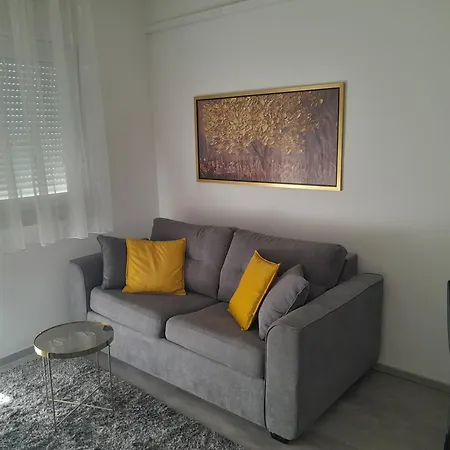 Apartment Tombili