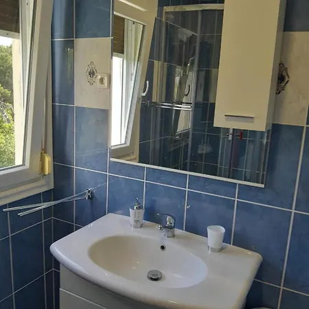 Apartment Tombili *
